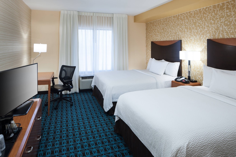 Fairfield Inn Suites Phoenix Chandler Fashion Center 18/65