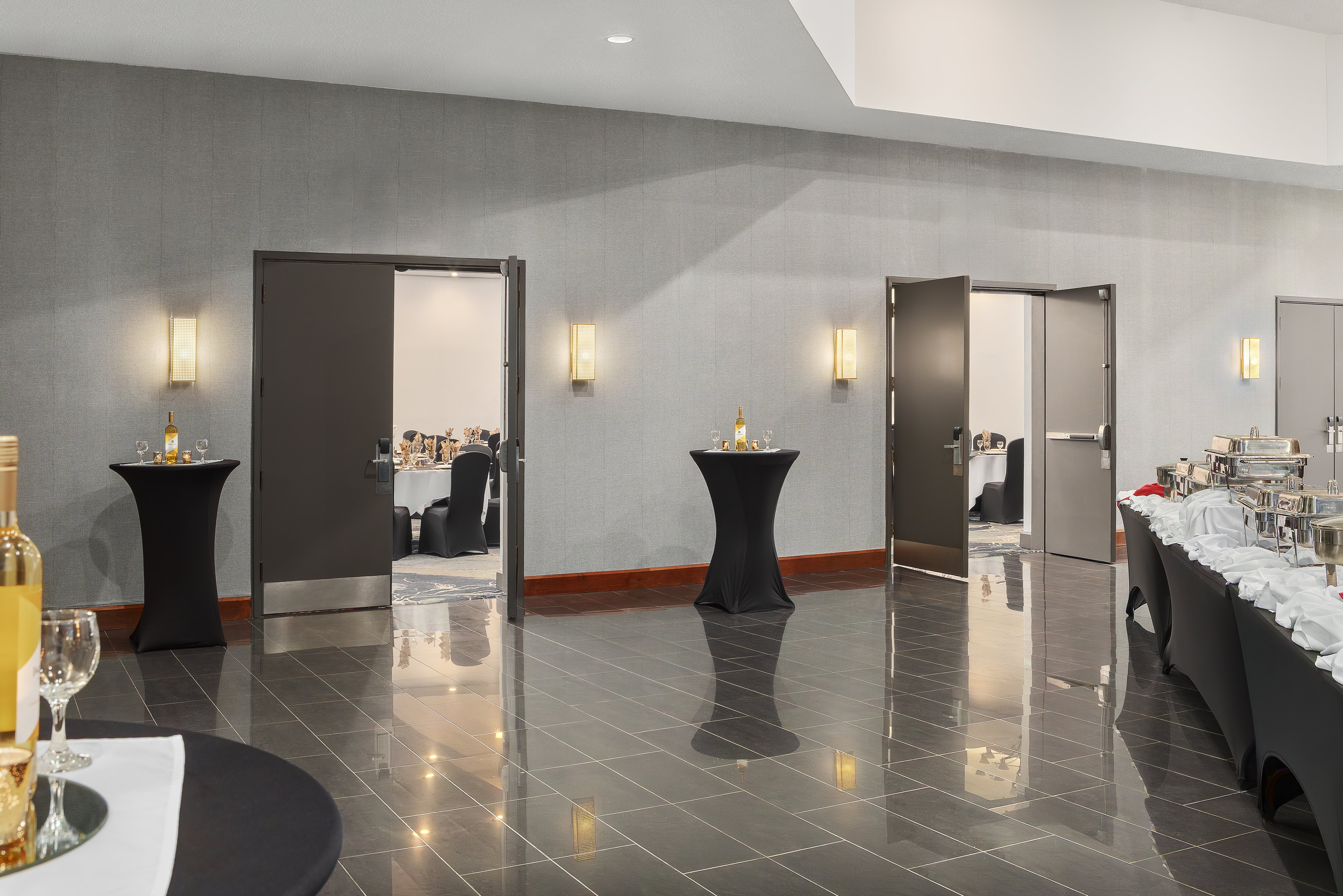 Holiday Inn Oakville Centre 27/81