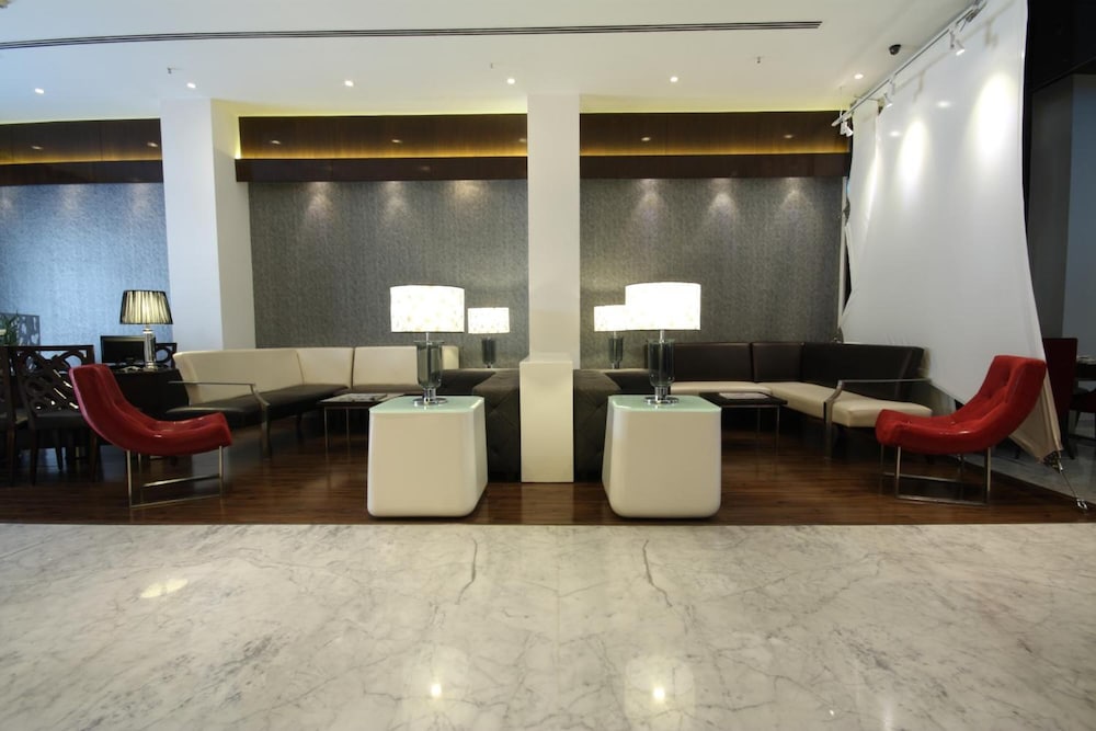 The Elanza Hotel 12/22