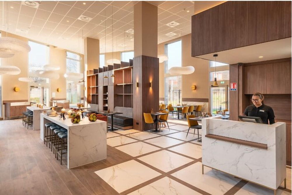 Mercure Acheres St Germain en Laye 9/50
