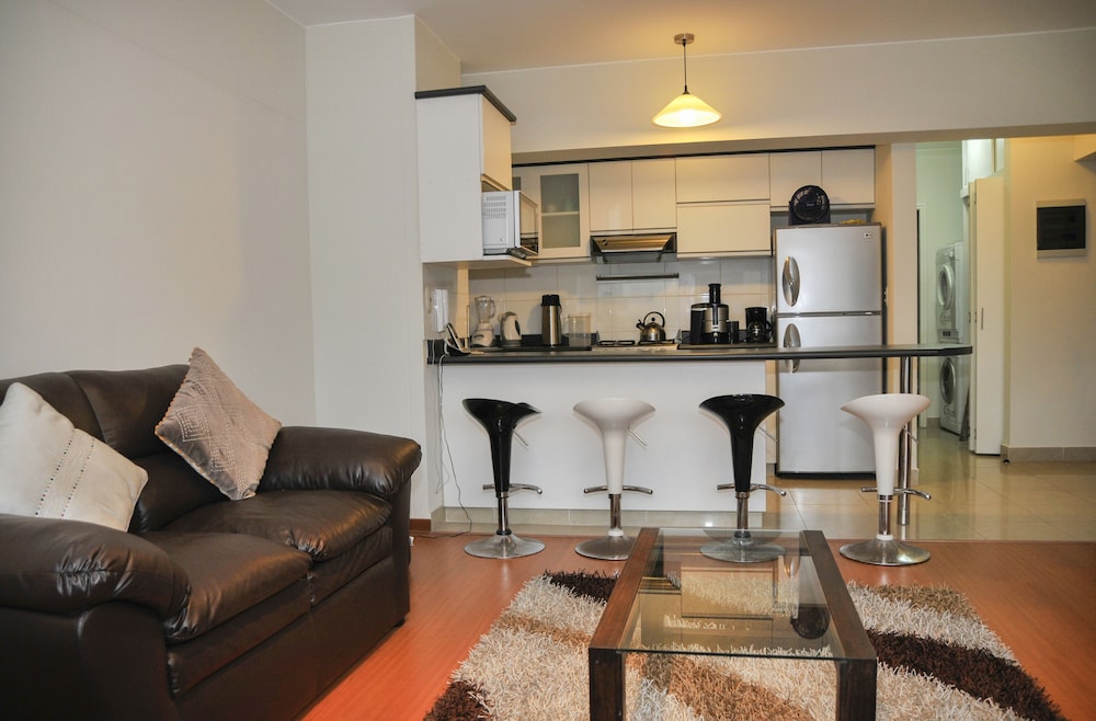 Lux Miraflores Apartments Tripoli 30/42