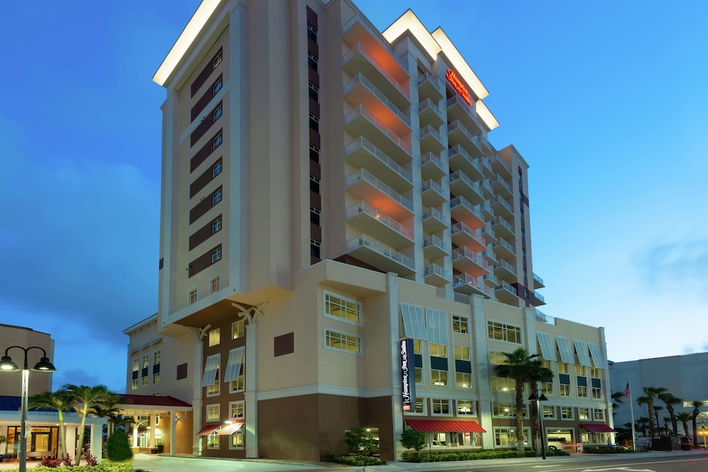 Hampton Inn and Suites by Hilton Clearwater Beach in CLEARWATER BEACH - FL