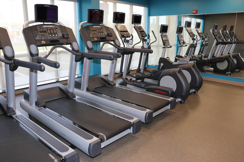 Fairfield Inn Suites By Marriott Bowling Green 21/33
