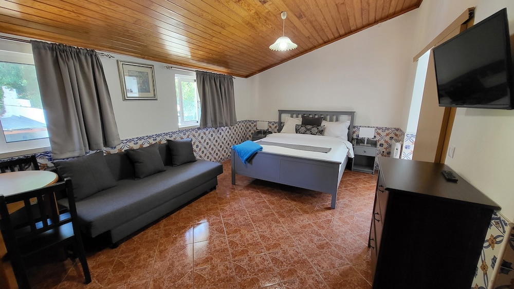 The Hostel Of Alcobaça 34/50