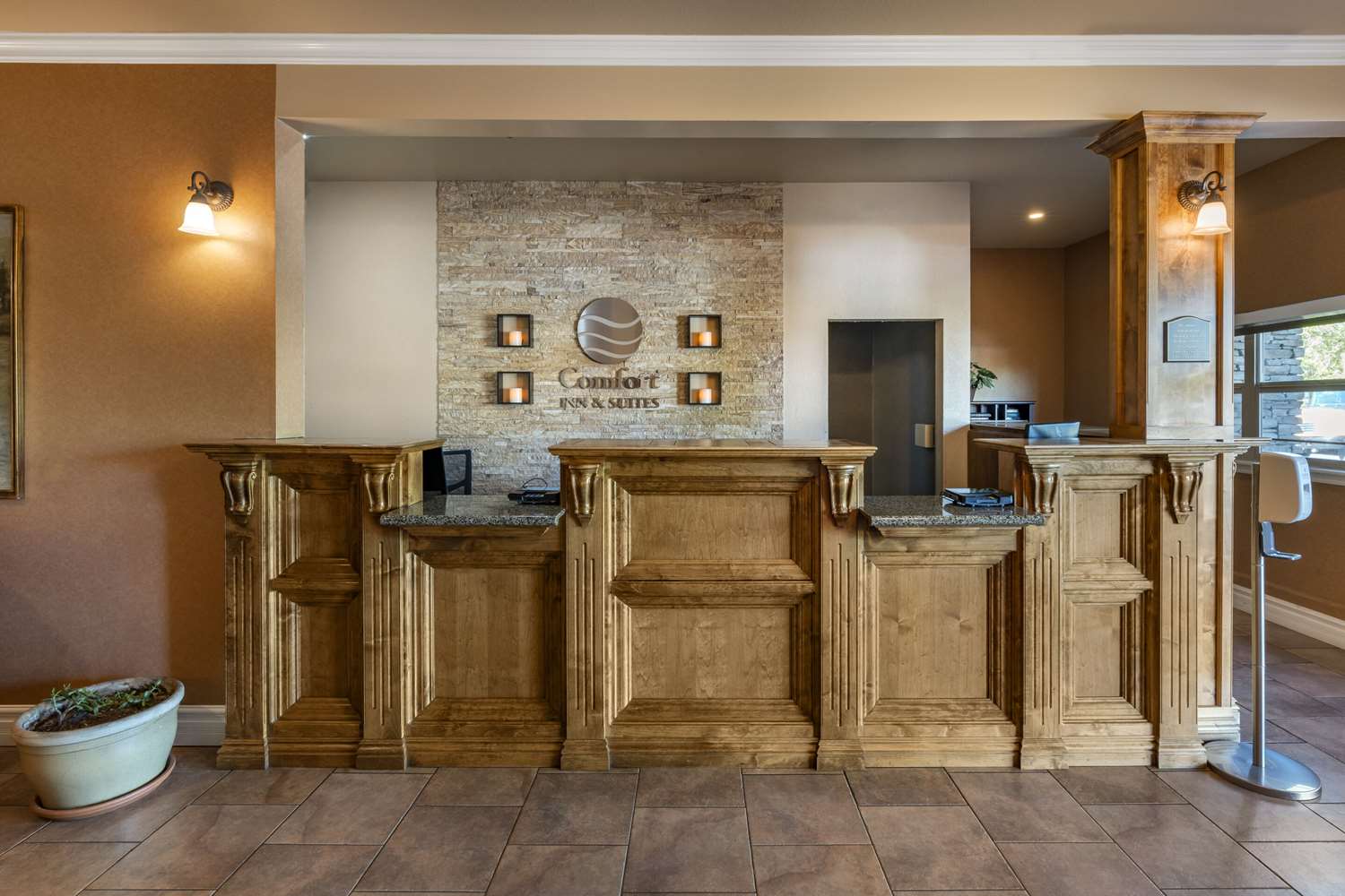 Comfort Inn & Suites Ukiah Mendocino County 2/34