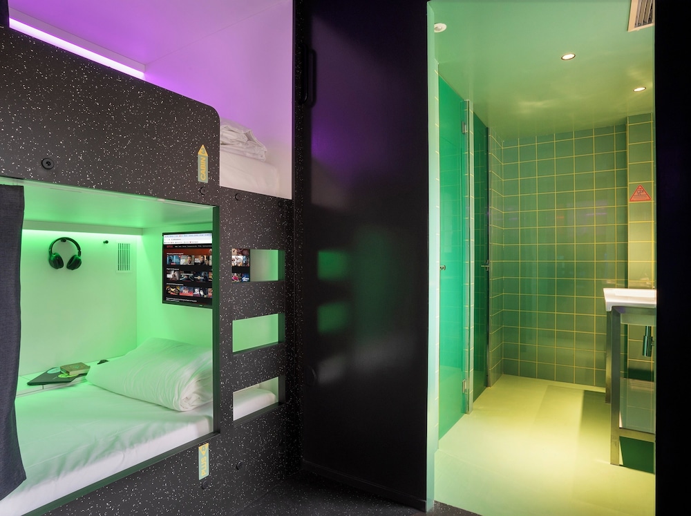 Amistat City Hostel Barcelona 48/50