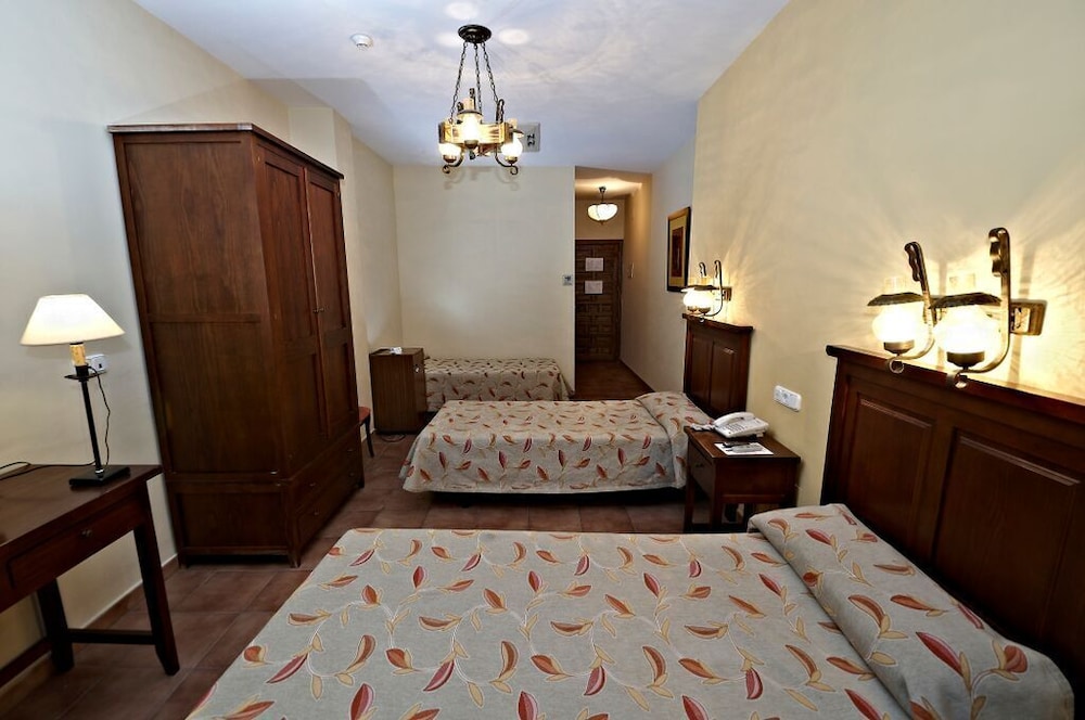 Coso Viejo Hotel 10/61