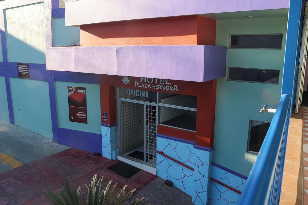Hotel Plaza Hermosa 5/55