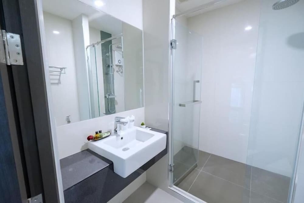 Clover Hotel Hatyai 16/58