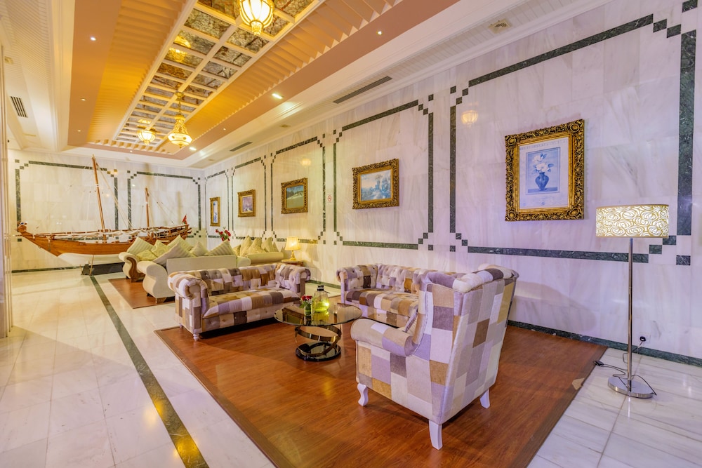 Hamdan Plaza Hotel 31/43
