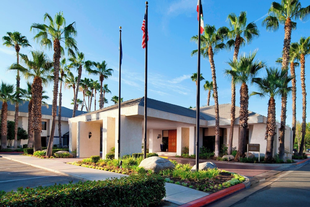 Four Points by Sheraton Bakersfield in BAKERSFIELD - CA