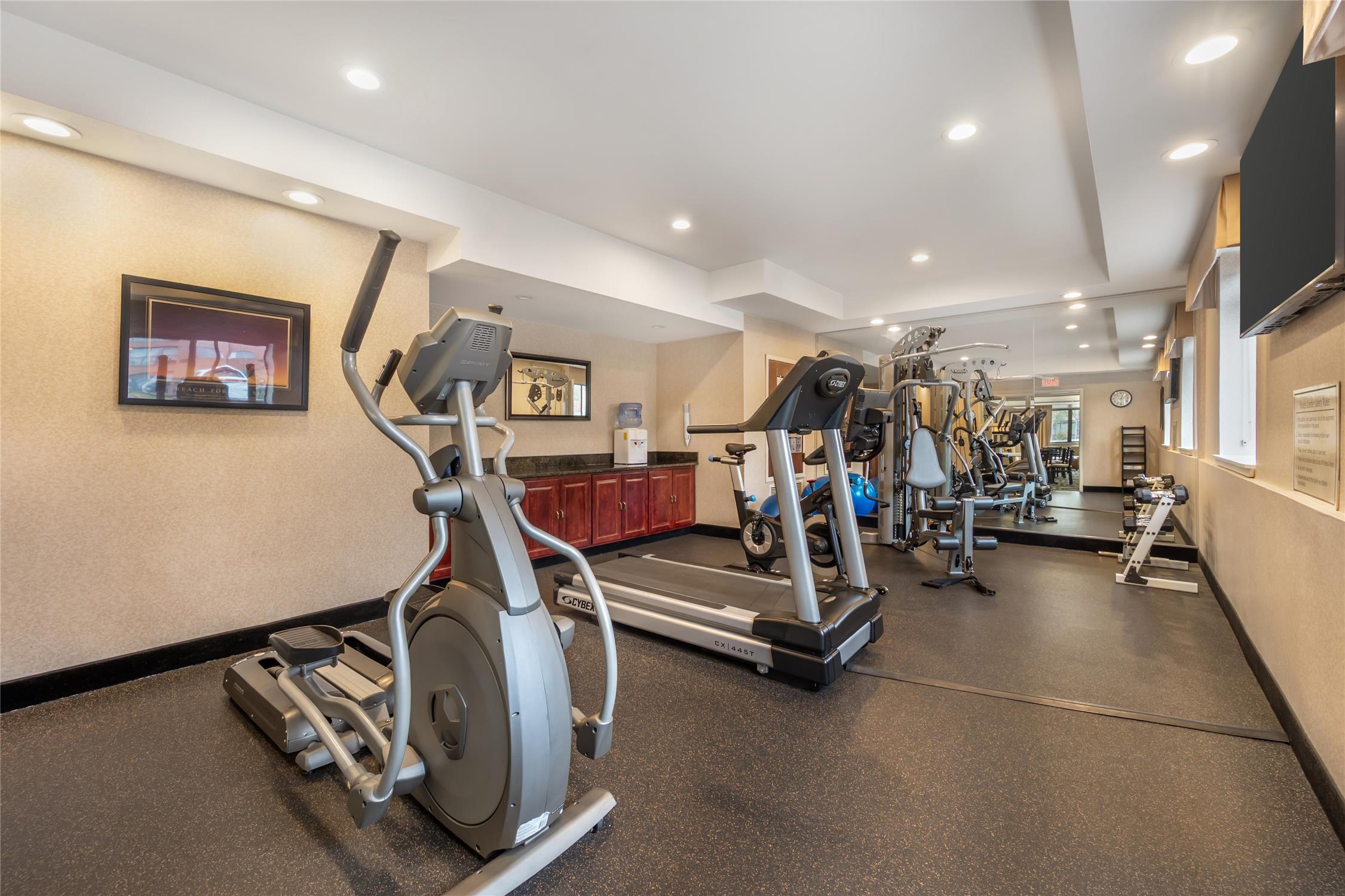 Best Western Plus Boulder Louisville 33/53