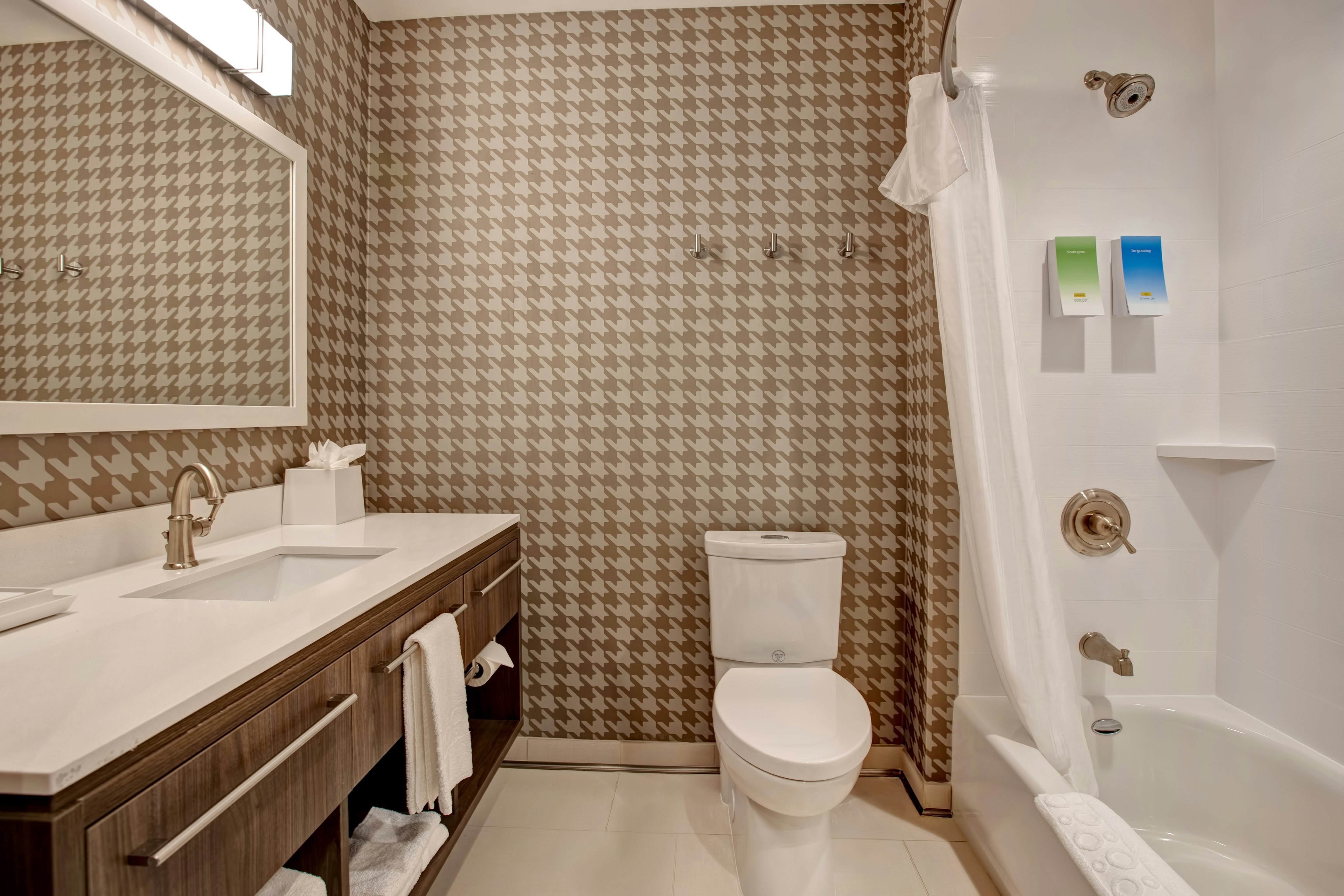 استوديو بسريرين كوين، Home2 Suites By Hilton Charlotte Uptown Nc 2/4