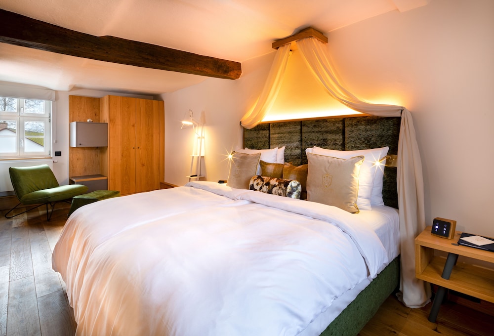 Hotel Brunnenhaus Schloss Landau 10/50