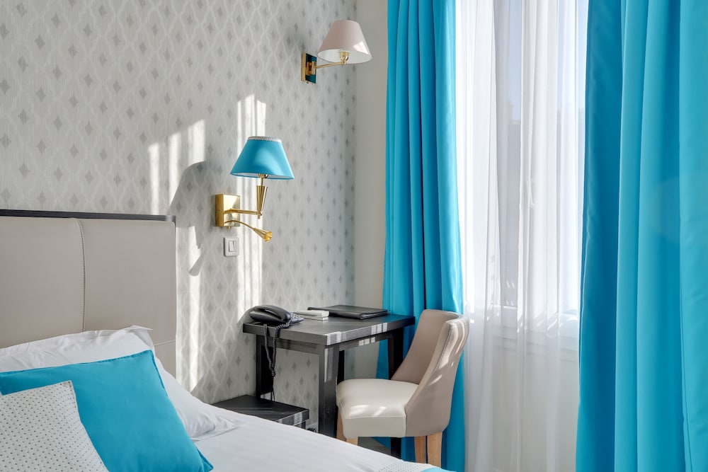 Hotel Riviera Elysees 51/95