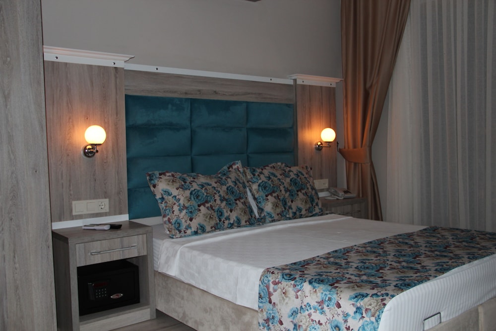 Akkan Beach Hotel 29/68
