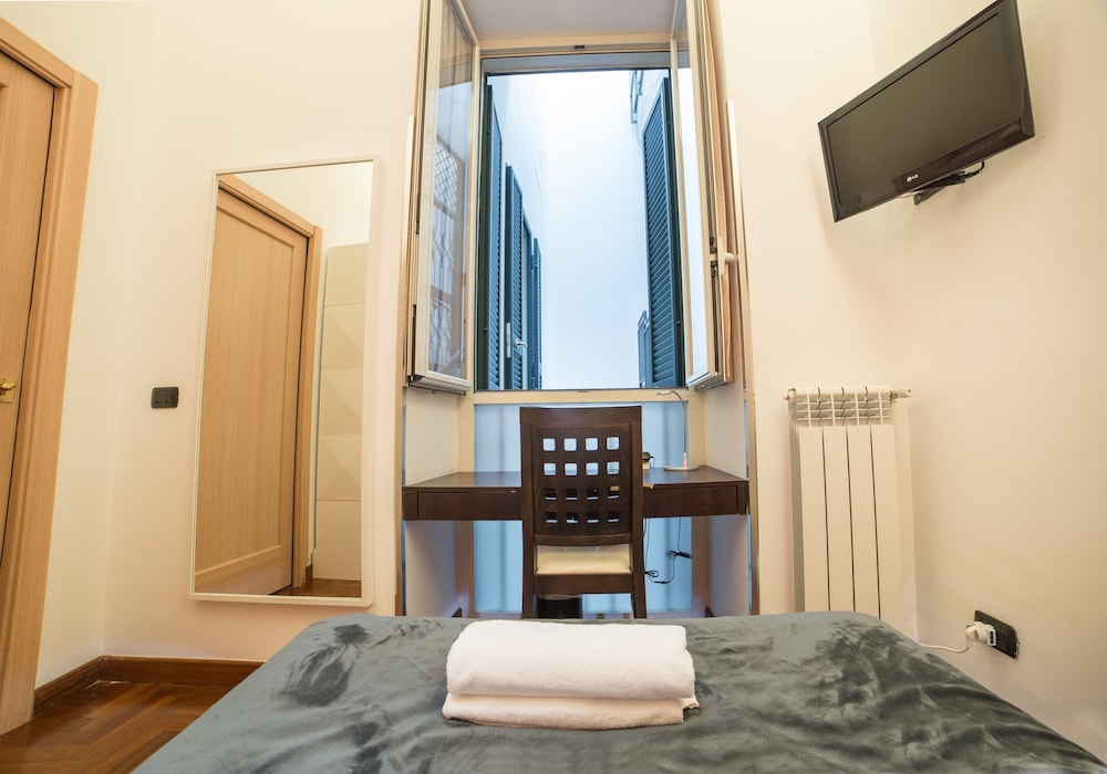 Bed Breakfast Chiaia 32 13/50