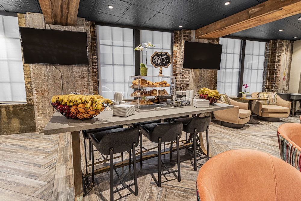 The Mercantile Hotel 41/55