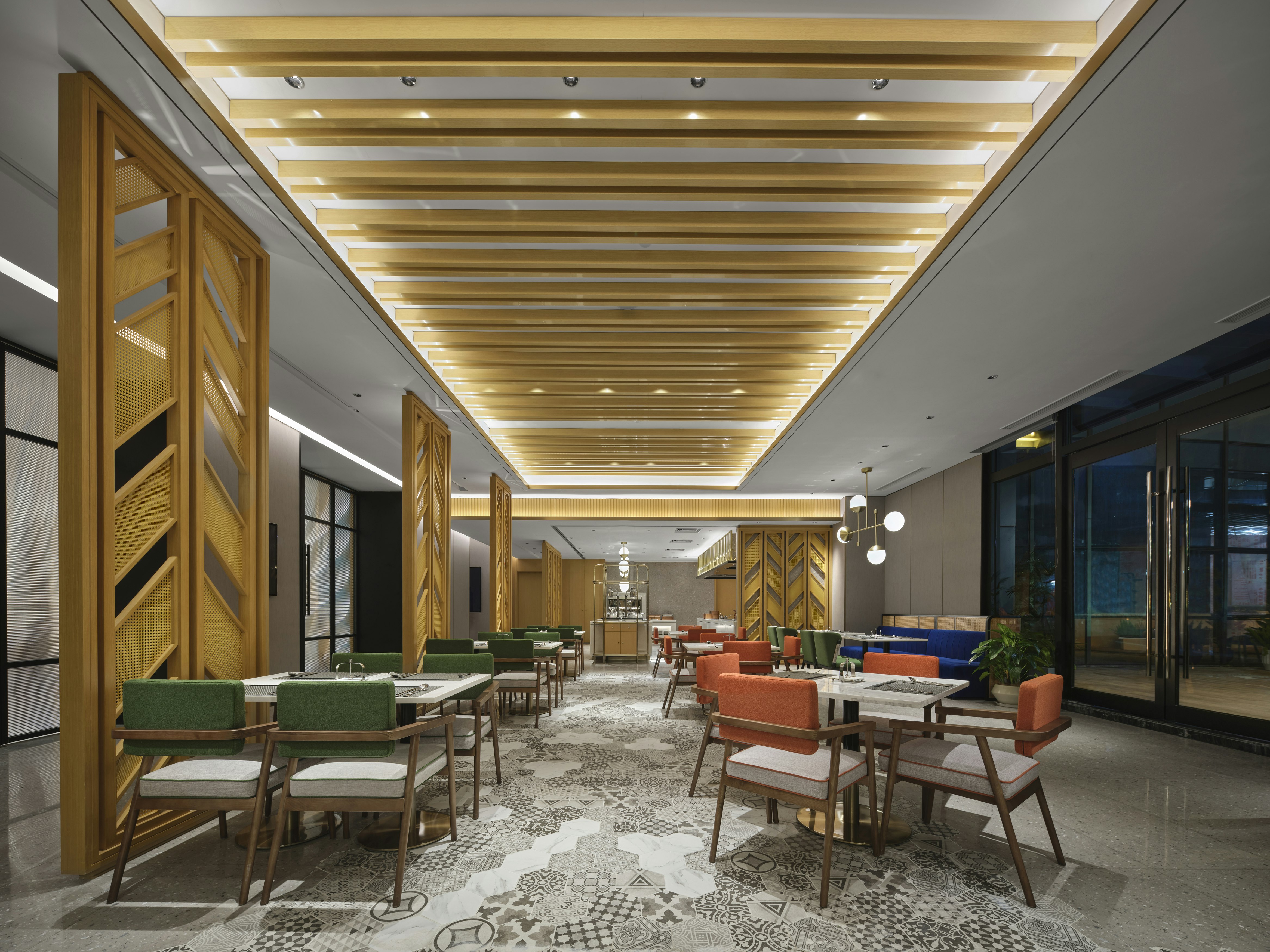 Hilton Garden Inn Huzhou Anji Phoenix Mountain 33/39