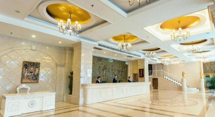 Vienna Hotel (Yangshuo Yinxiang) 10/56
