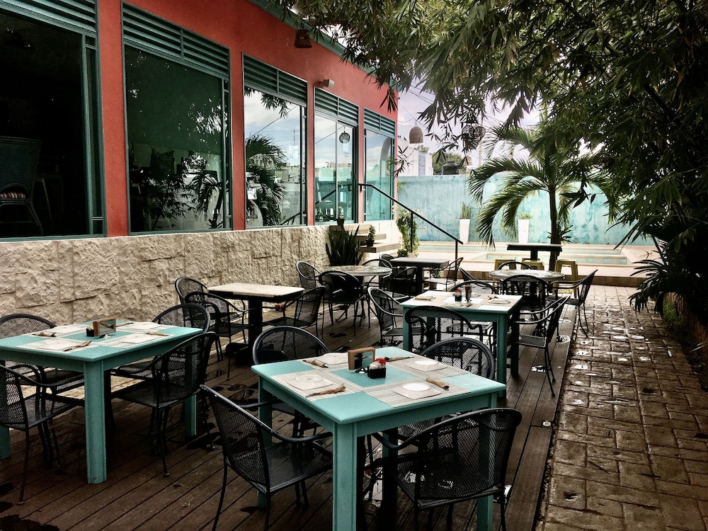 Hotel & Suites Arges - Centro Chetumal 35/44