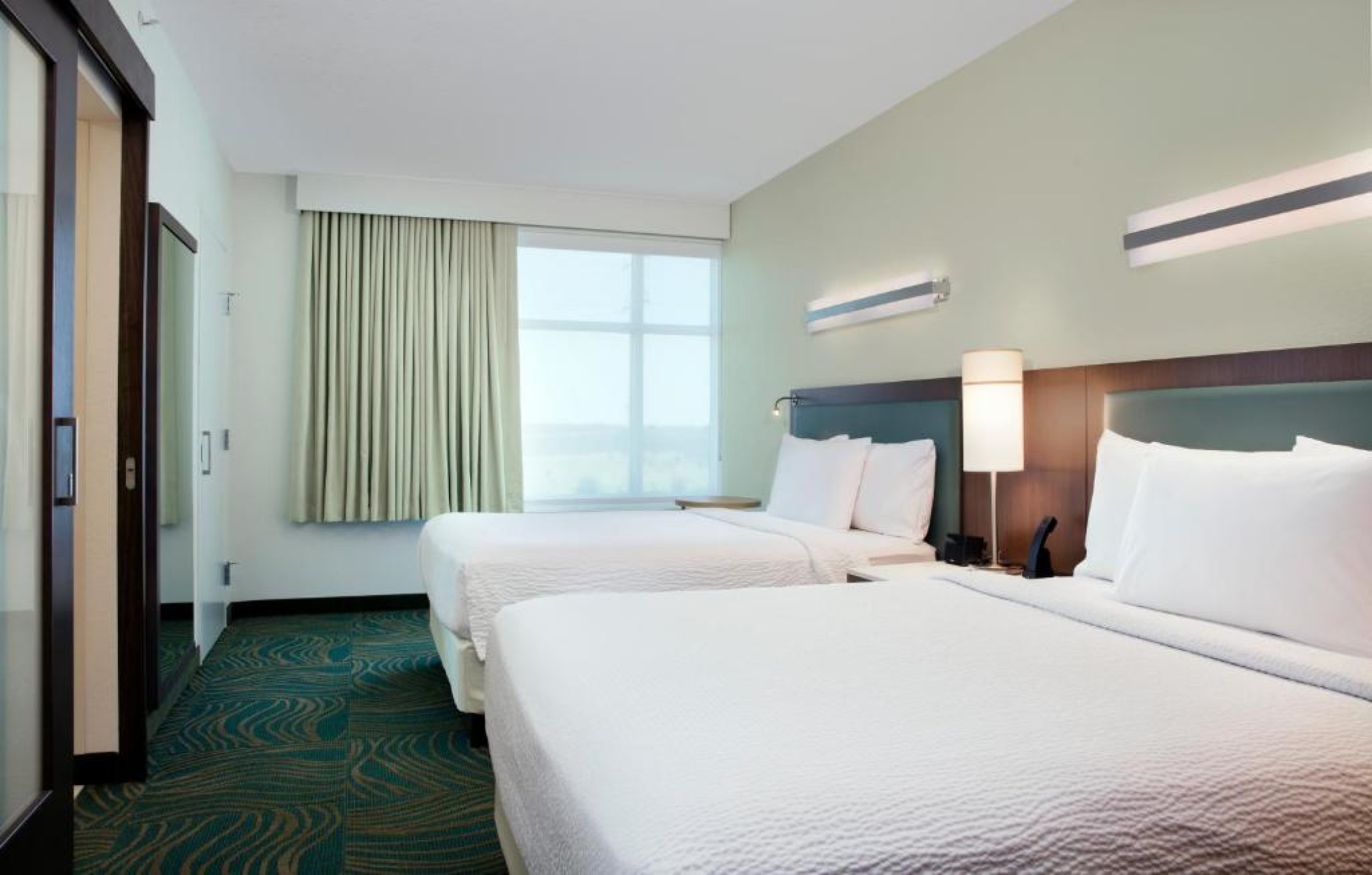 Suite, Queen Bed