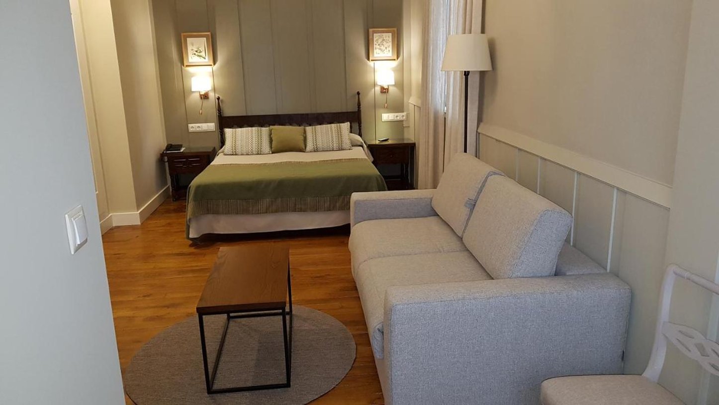 Hotel Alcazar 28/46