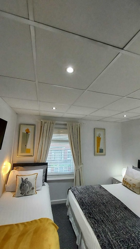 Rock Dene Hotel - Guest House 20/50