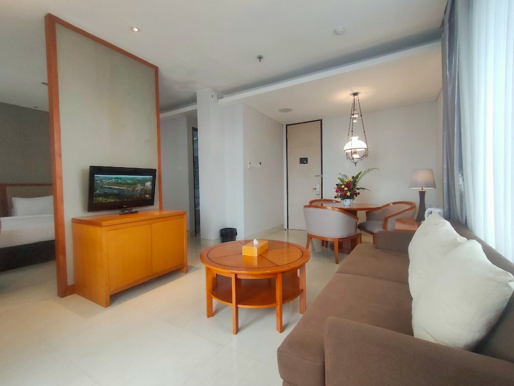 El Hotel Kartika Wijaya Batu 44/57
