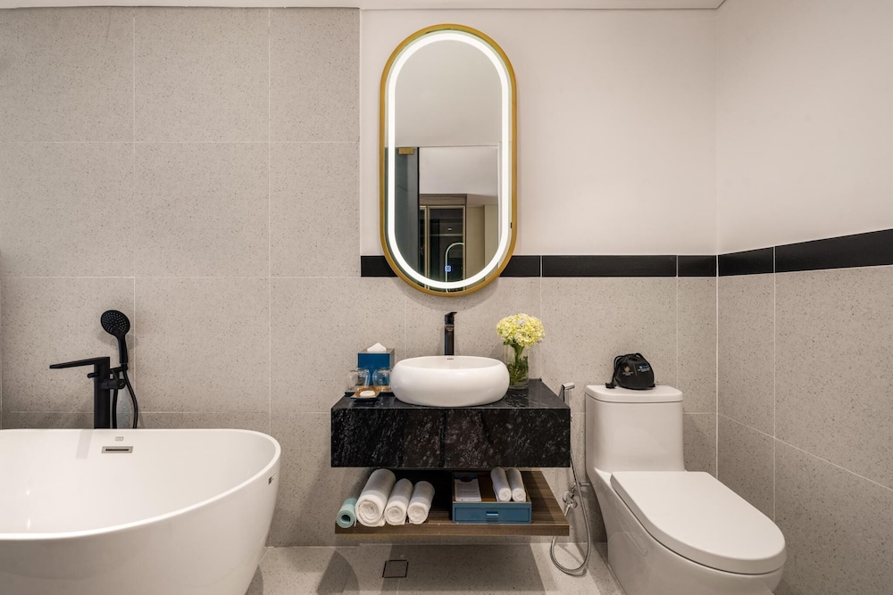Wyndham Royal Beachfront Resort & Spa Hoi An Danang 59/59