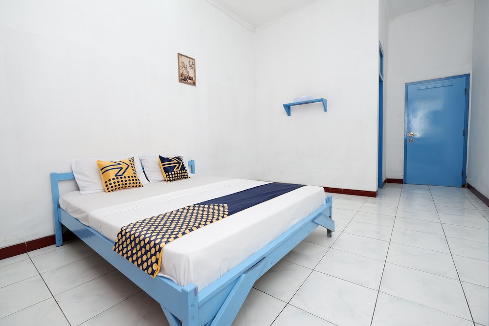 SPOT ON 2289 Hotel Saudara 8/26