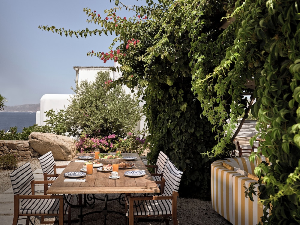 Belvedere Hilltop Rooms & Suites - The Leading Hotels of the World 43/59