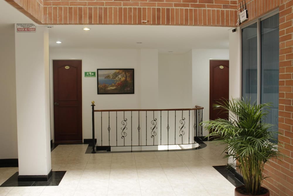 Real Estacion 8/46