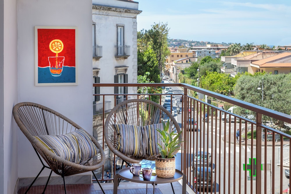 Mare Fuori Rooms 13/23