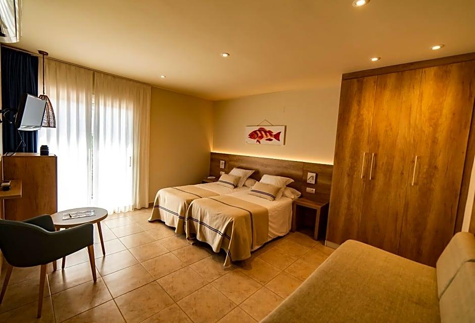 HOTEL TAMARIU 9/50