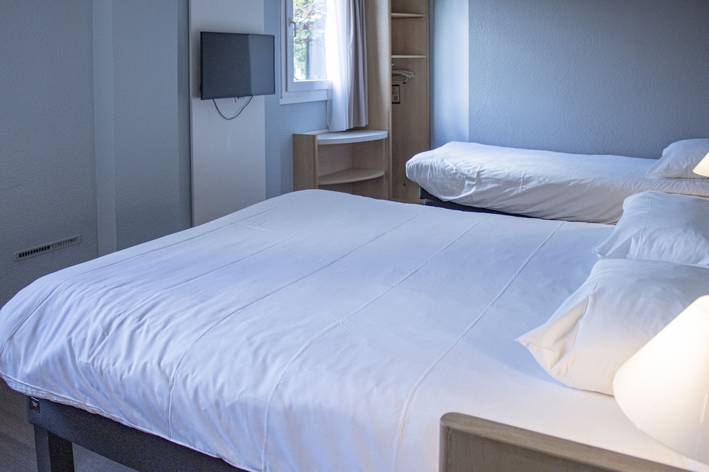 Ibis Rennes Cesson 22/76