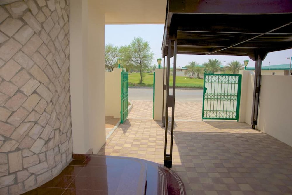 Green Mubazzarah Chalets 12/45