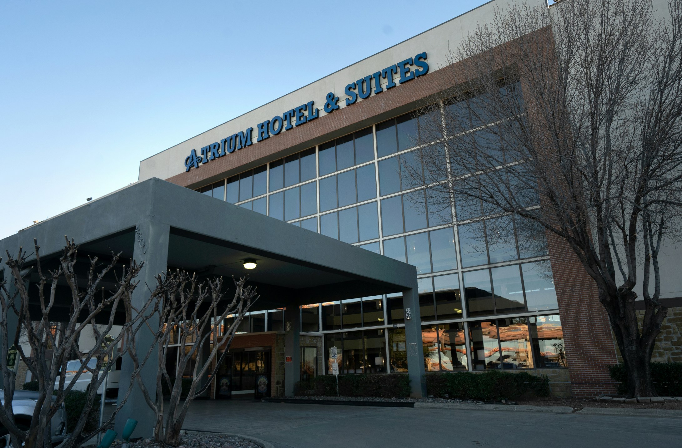 Atrium Hotel And Suites 4/26