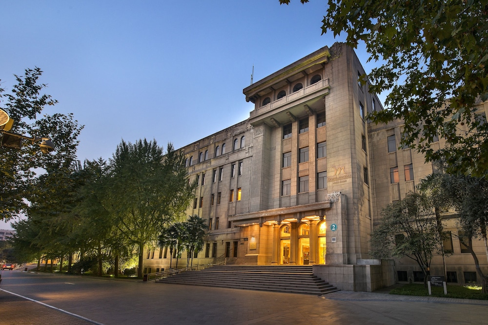 Grand Mercure On Renmin Square 57/64