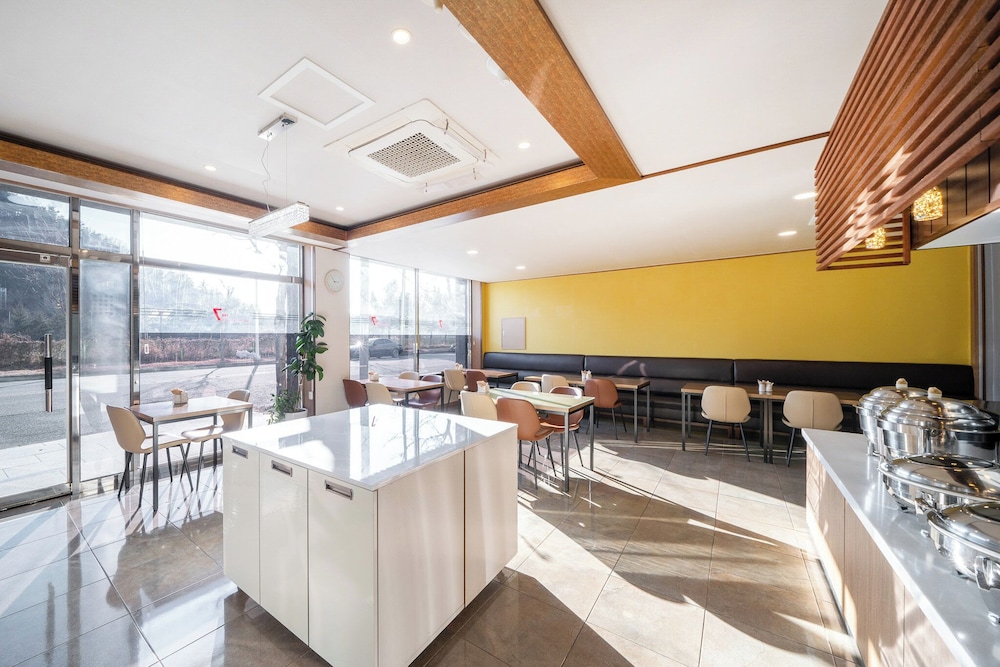 Pearl Business Hotel 38/50