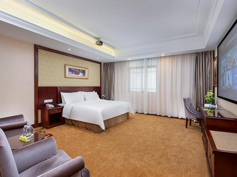 Vienna Hotel (Guangzhou Panyu Nancun) 11/21