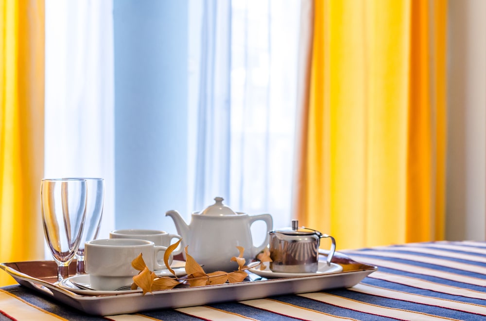 HOTEL MEDITERRANEO 47/52