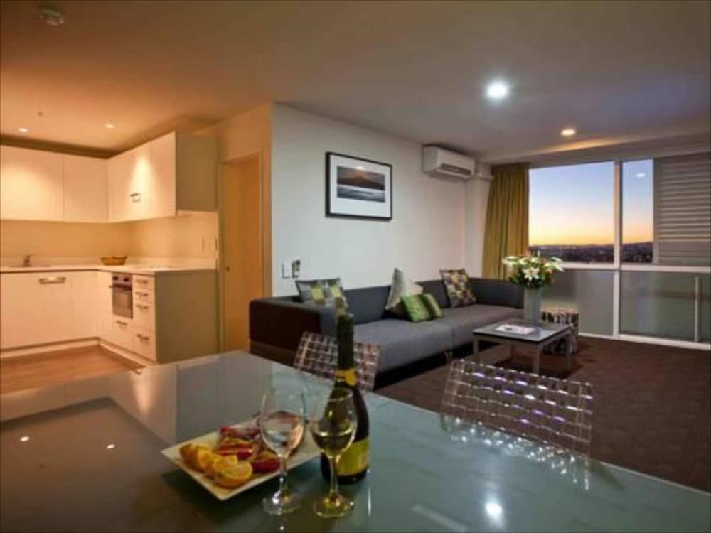 The Quadrant Hotel and Suites 51/70
