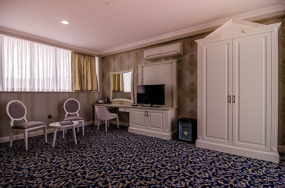 Ramada by Wyndham Baku 37/59