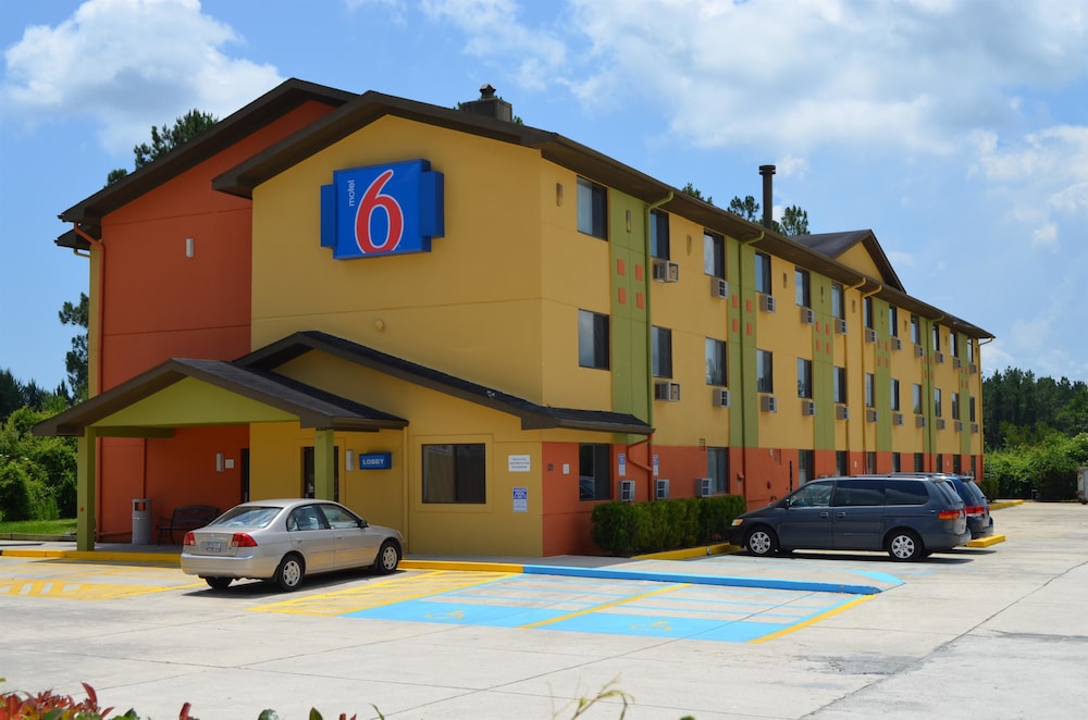 Motel6 Kingsland, GA - Kings Bay Naval Interstate 95 25/30