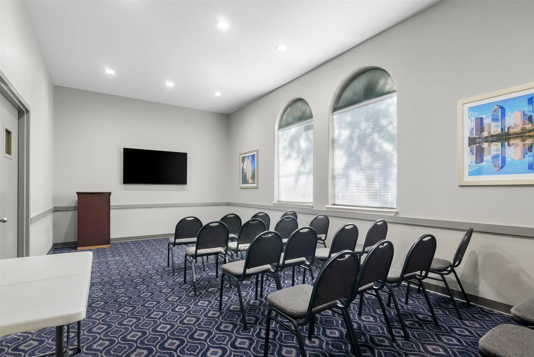 Quality Suites Houston NW Cy-Fair 34/54
