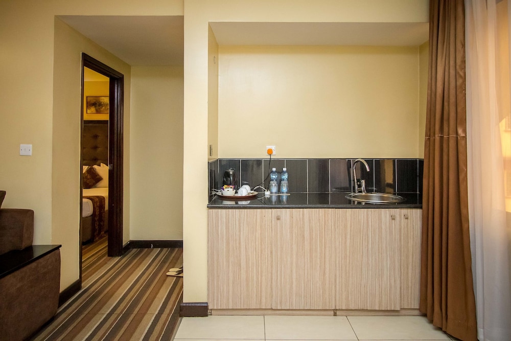 The Clarion Hotel Nairobi 9/72