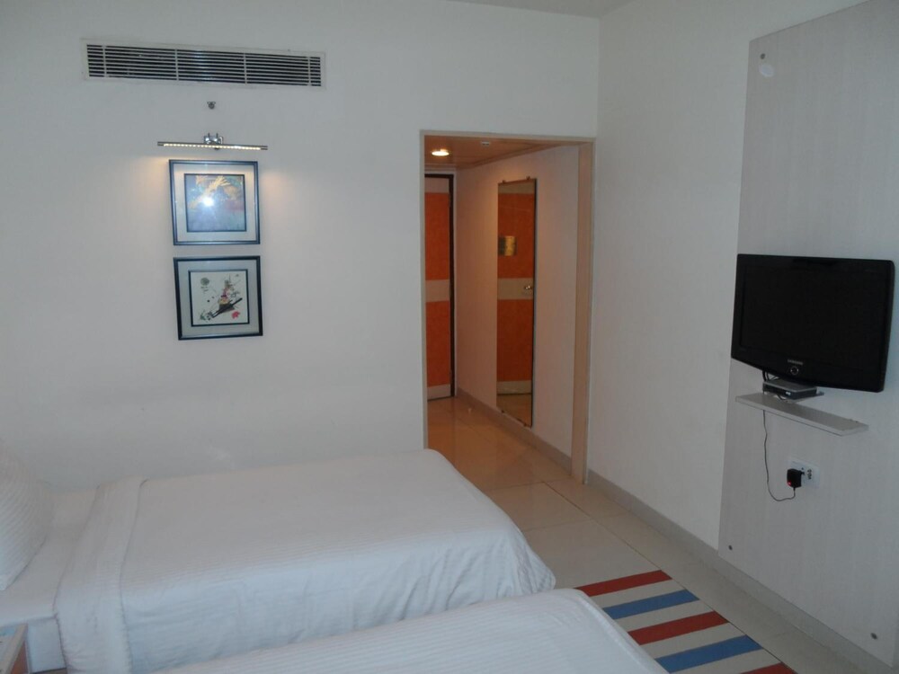 ADITYA HOMETEL 12/55
