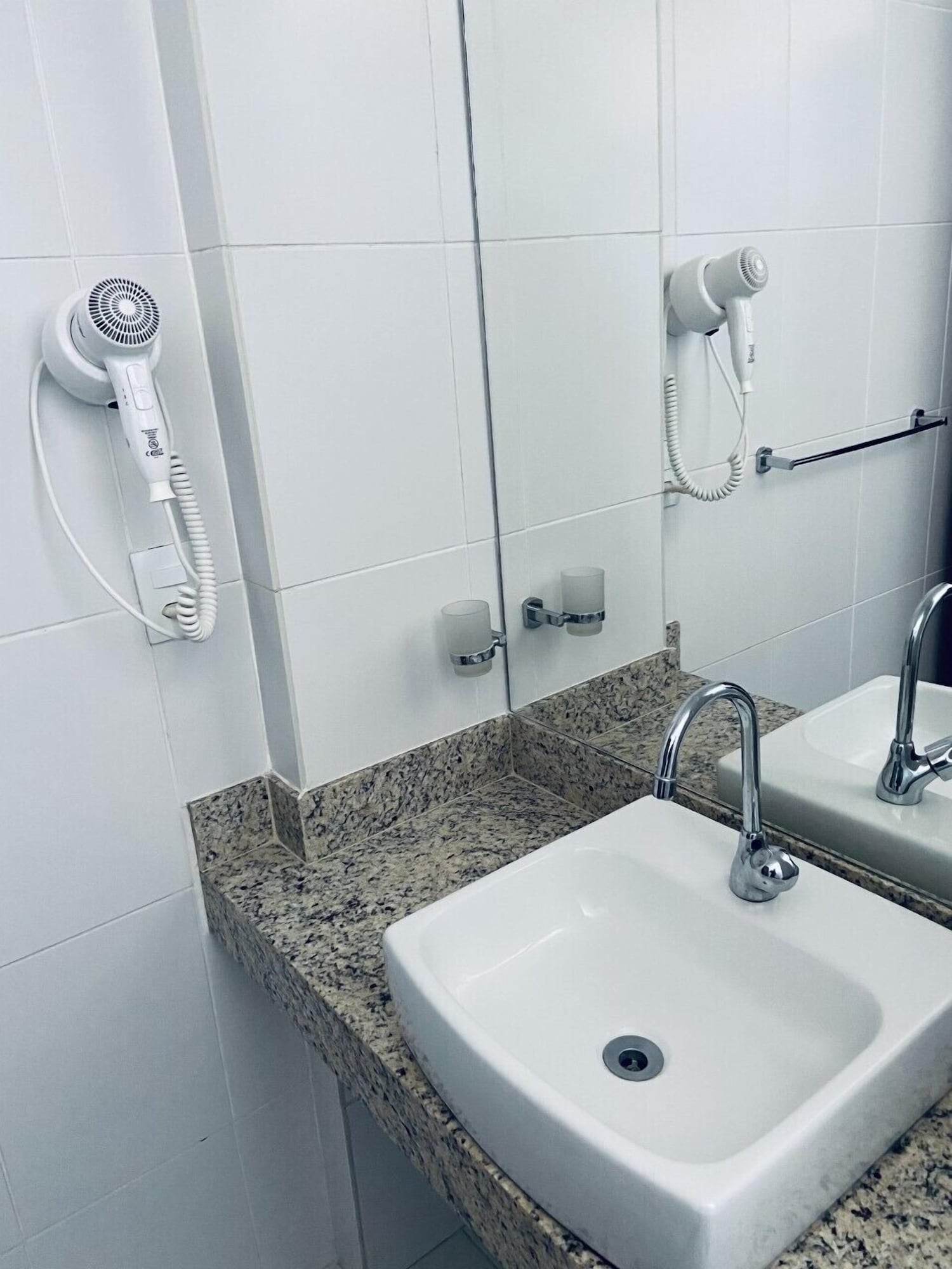 DELUXE, SUITE, CITY VIEW