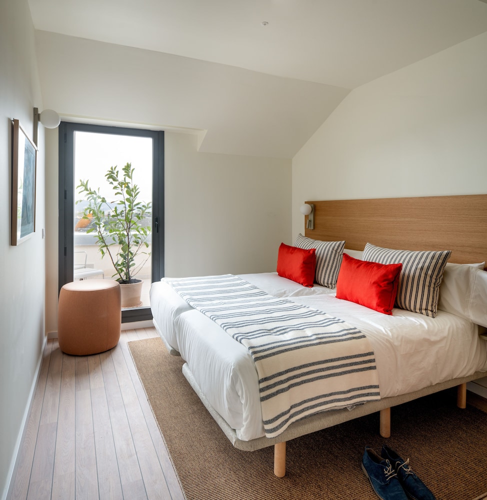 Aparthotel Libere Vitoria 13/65
